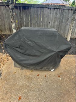 BBQ Pro Charcoal Grill + Weather Cover – Ready to Use