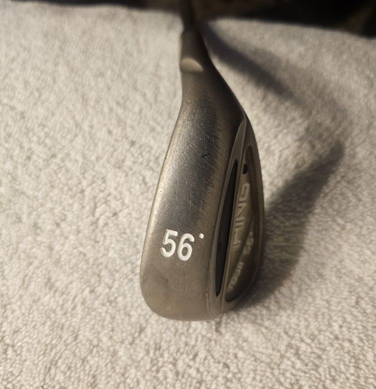 Ping Tour Black Dot 56° SW