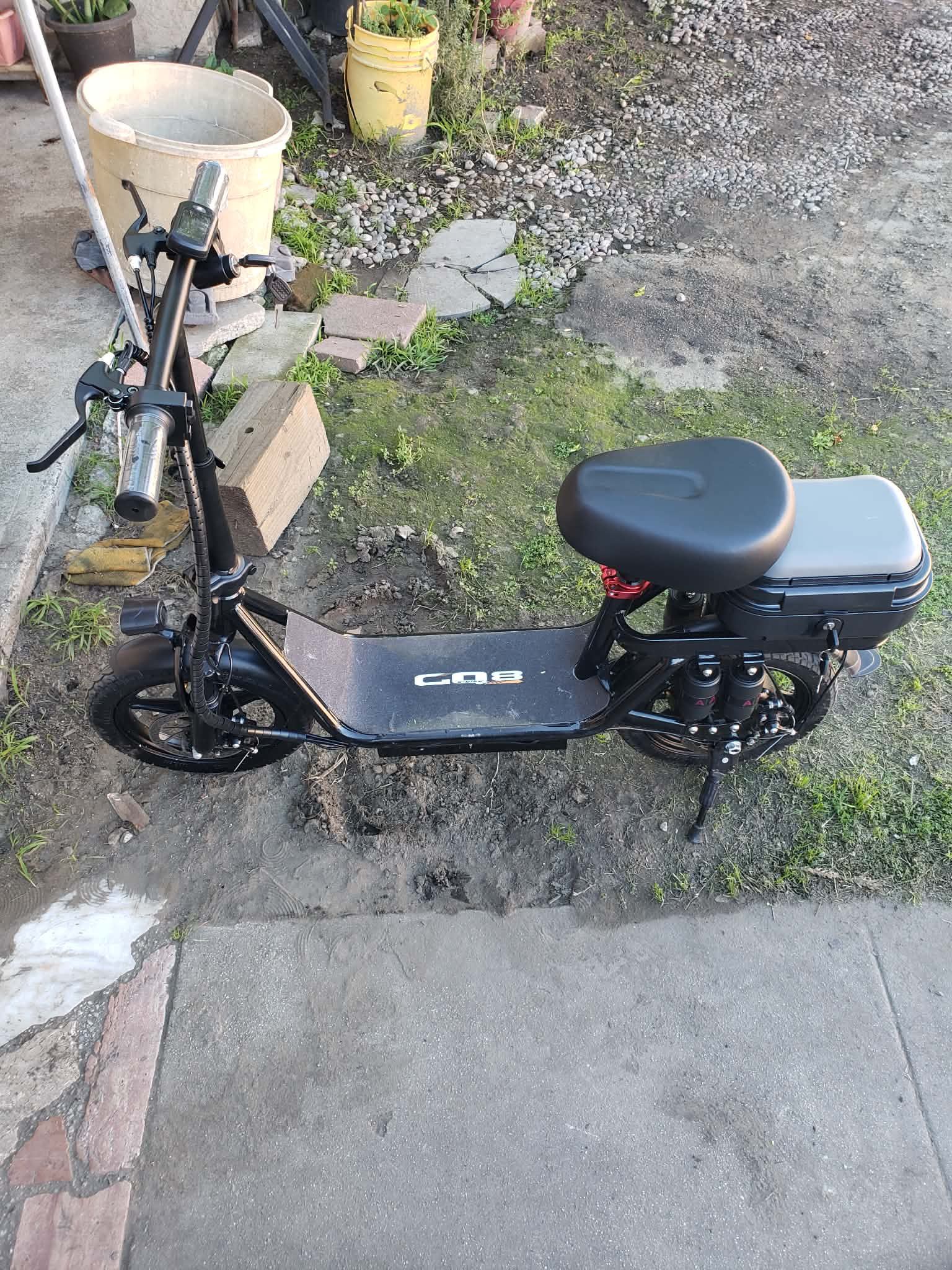 Brand New Conditions Electric Scooter 0050miles Ebike E-bike 25mph 40miles range $460! Or Trade for PSA CGC BECKETT cards or cash & trade