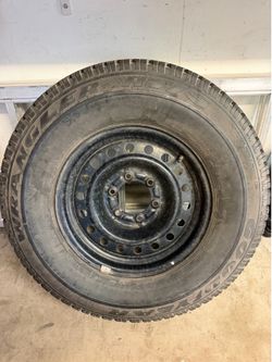 Wrangler Single Tire P265/70/16