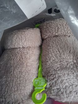 Brandnew crocs slipper and slides