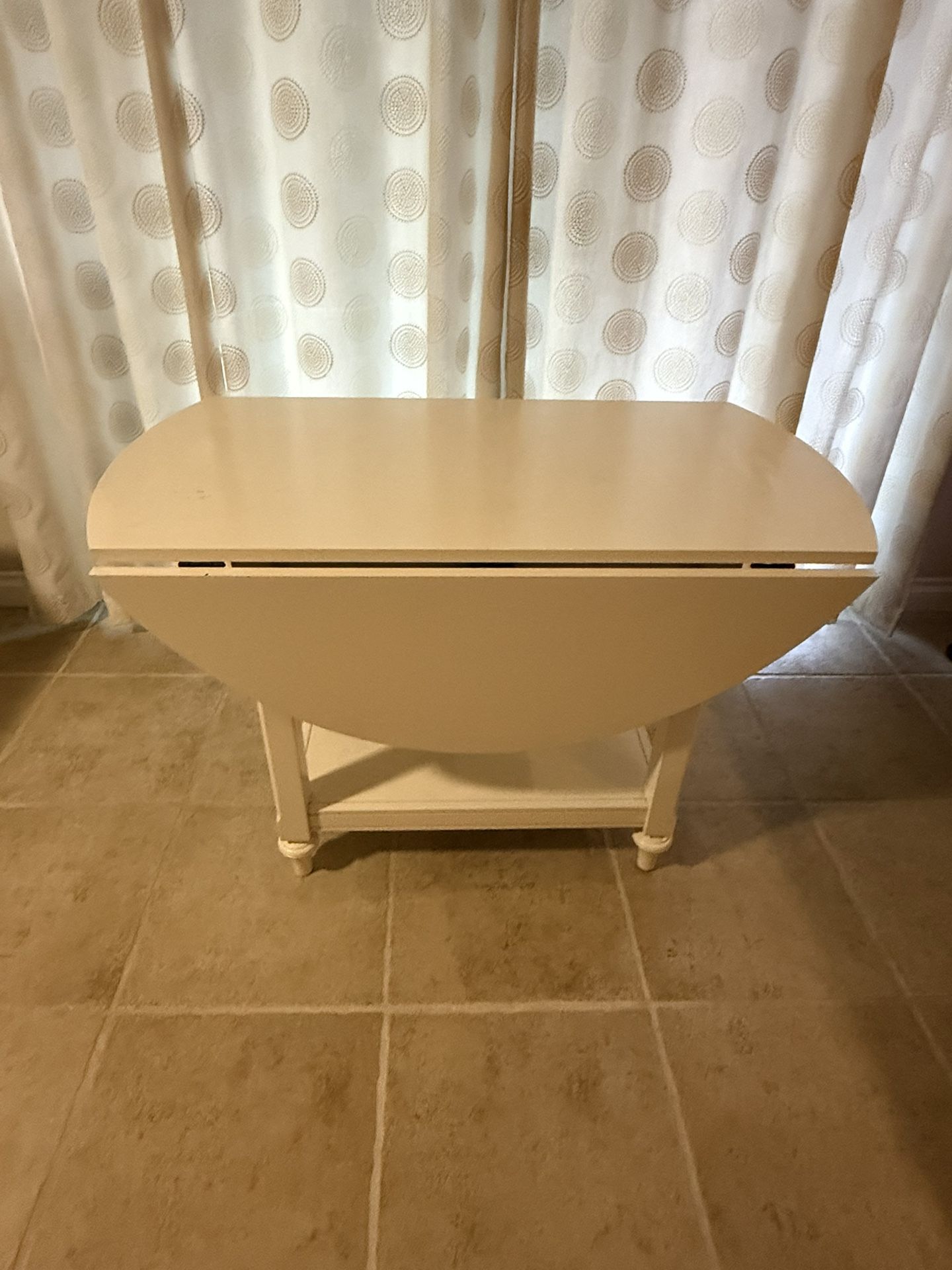 Round Drop Leaf Table