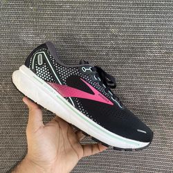 Brooks Ghost 14 Women's Running Shoes in Black, Pink, and Yucca.