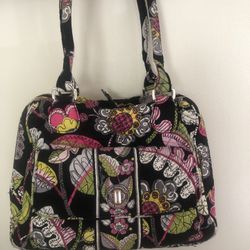 VERA BRADLEY HANDBAG