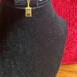 18 K Solid Puré Gold Charm Pendant Neackleas 