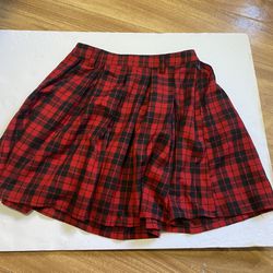 2 Skirts - HOTTOPIC Plaid and MERCANTILE vintage 