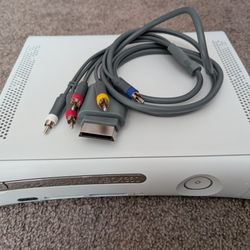 Xbox 360 + Component Cables 