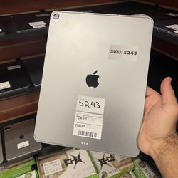 iPad Air 13 Inch M2 Chip 128GB Cellular Unlocked With Store Warranty And Financing!