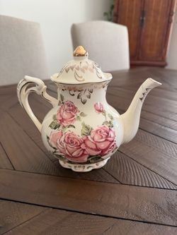 Floral Ceramic Tea pot