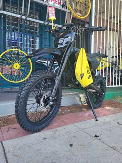 🔥 FOR SALE: Electric Dirt Bike – $2,499! 🔥