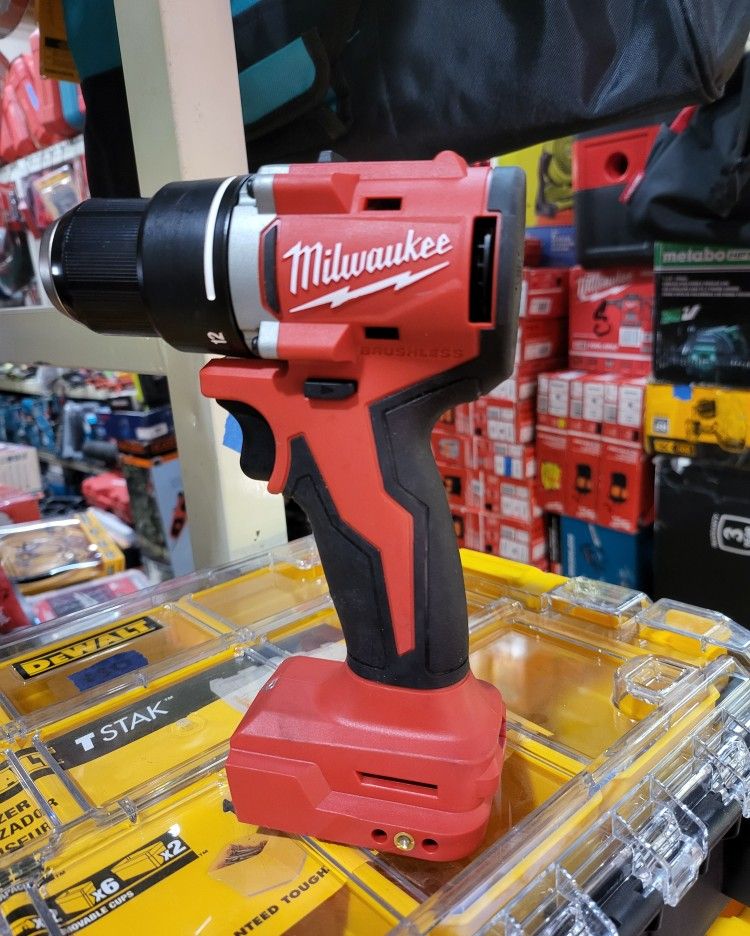 Milwaukee M18 Cordless Drill Brushless $79