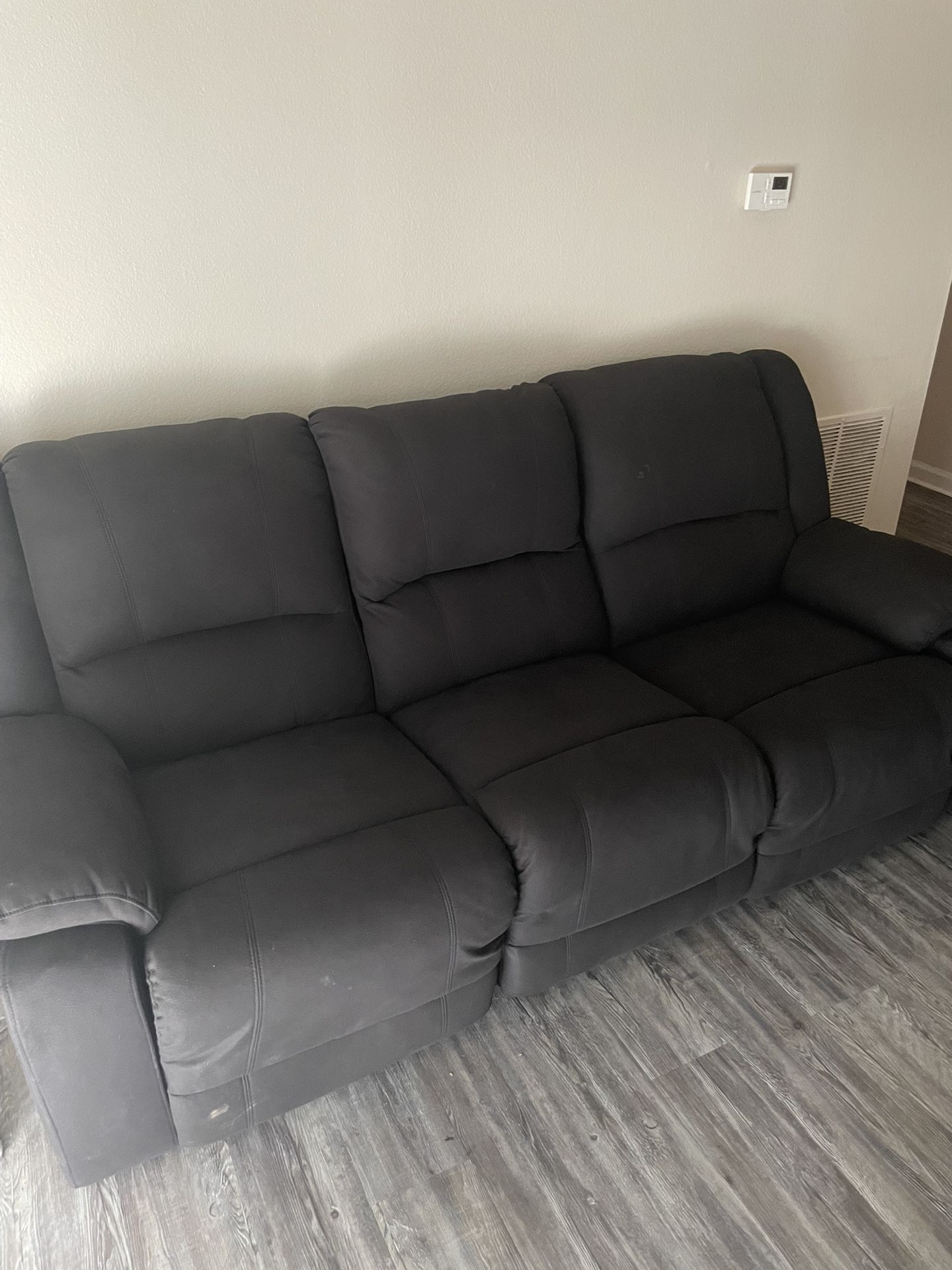 2pc Black Recliner Living Room Set
