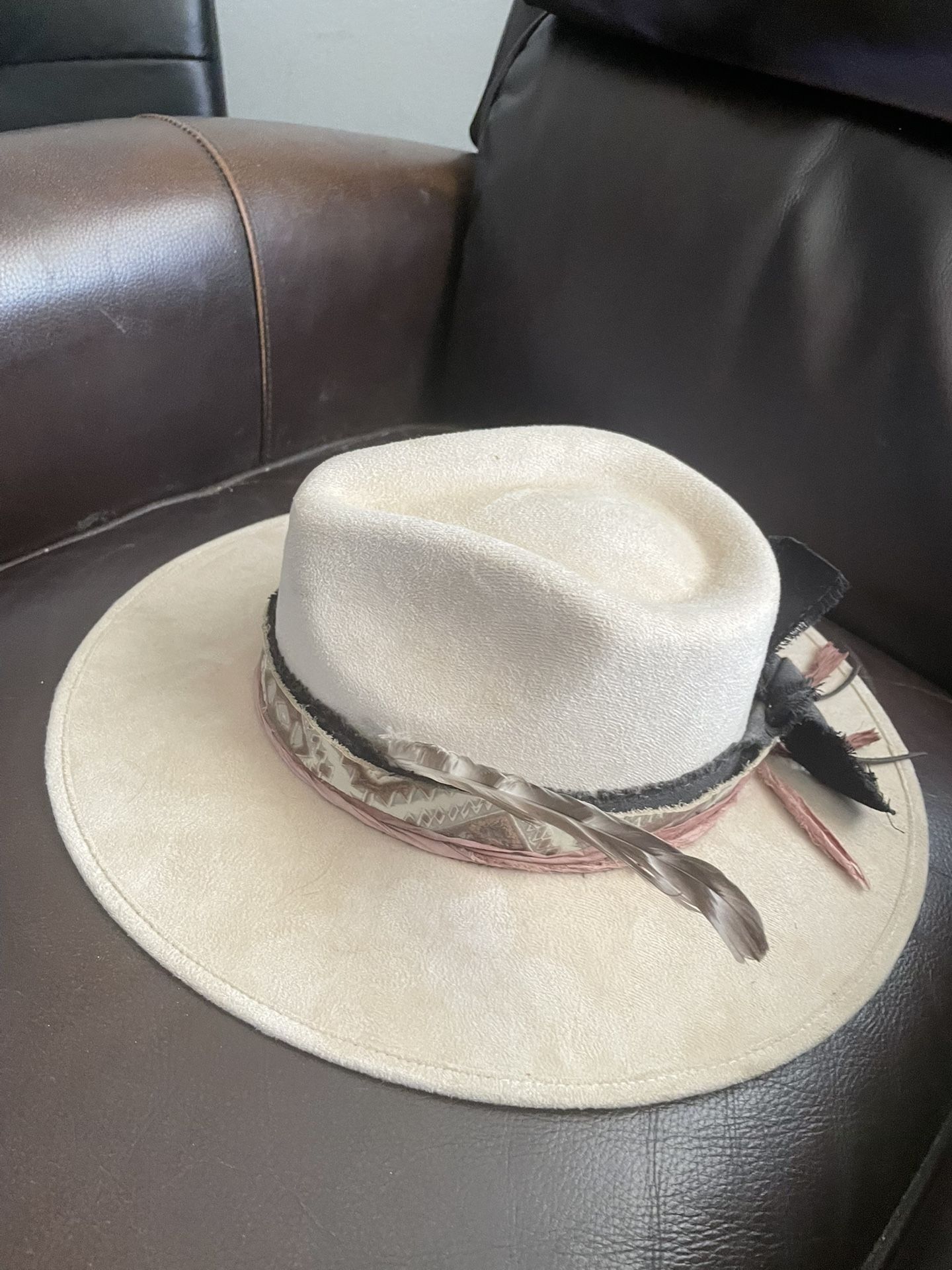 Woman’s Hat Size Medium