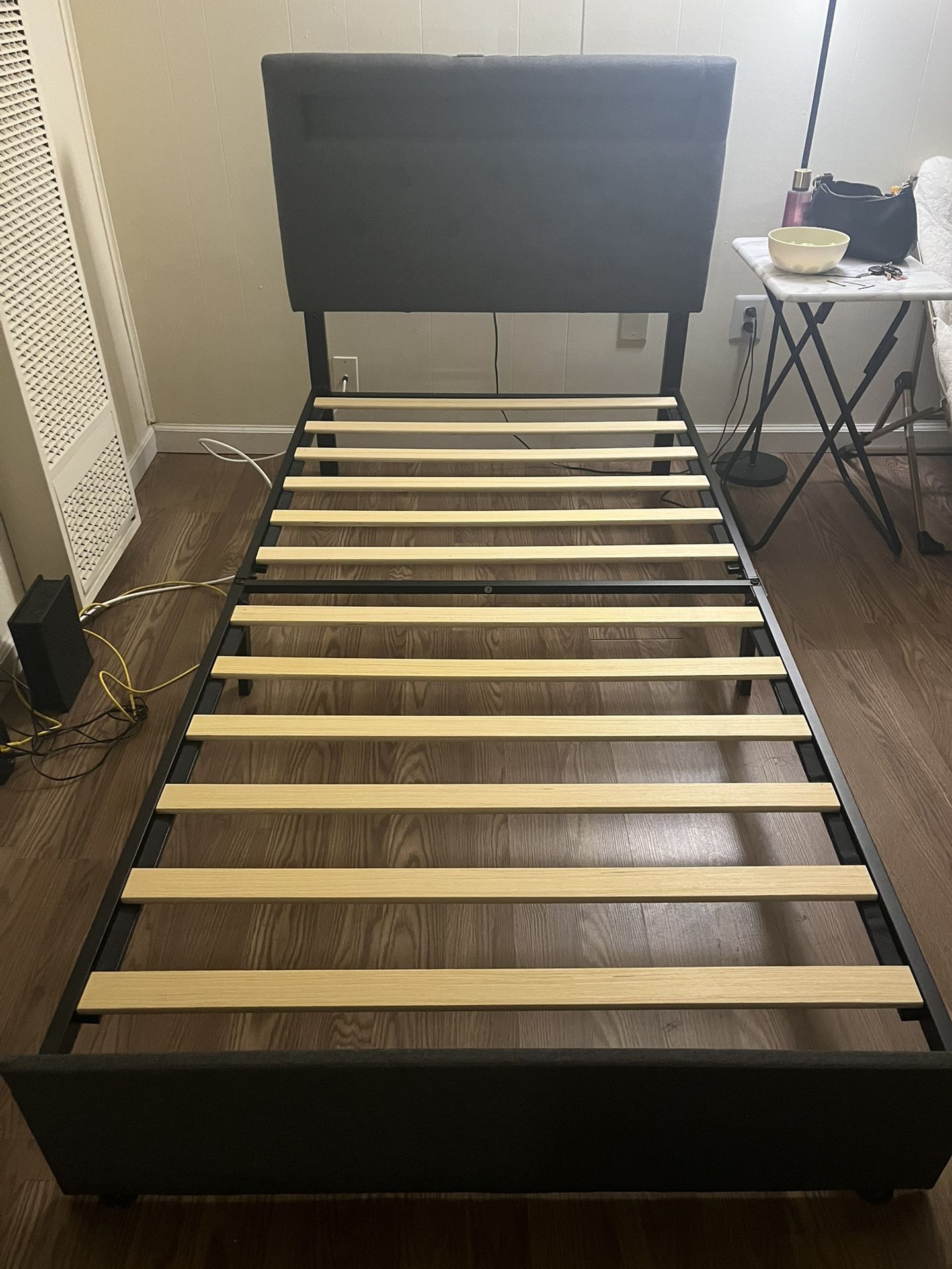 Twin Bed