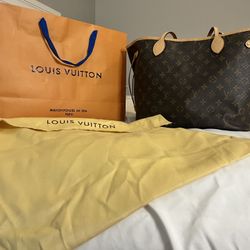 Louis Vuitton Purse