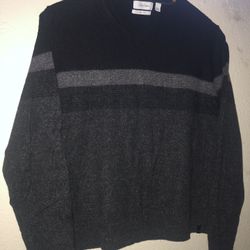 Calvin Klein Men’s Sweatshirt 
