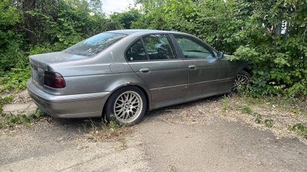 2005 BMW 530i