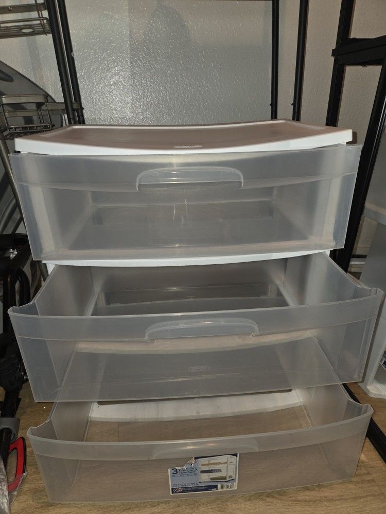 Plastic 3 Drawer Sterilite