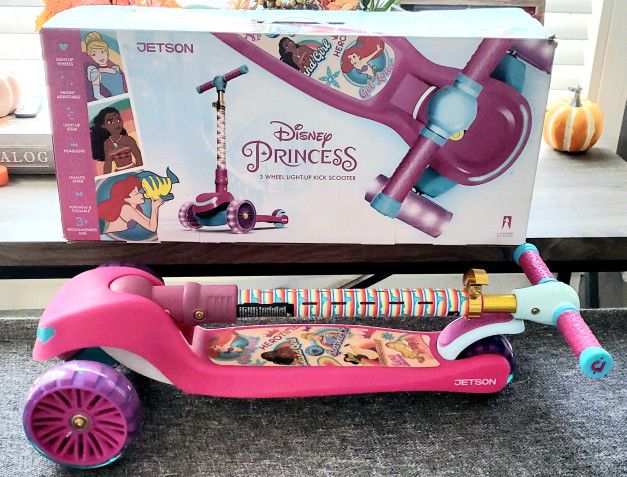 Disney Princess Pink 3 Wheel Kick Scooter 

