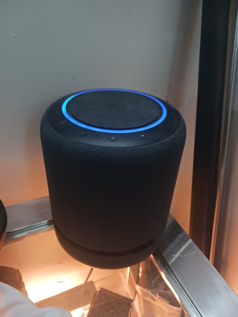 Amazon Echo Studio