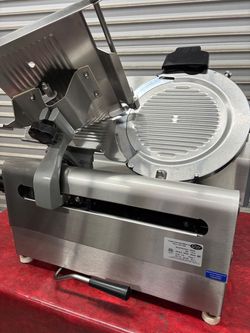 13" Globe 3850N Automatic Meat & Cheese Deli Slicer NSF With Sharpener Heavy Duty #4575