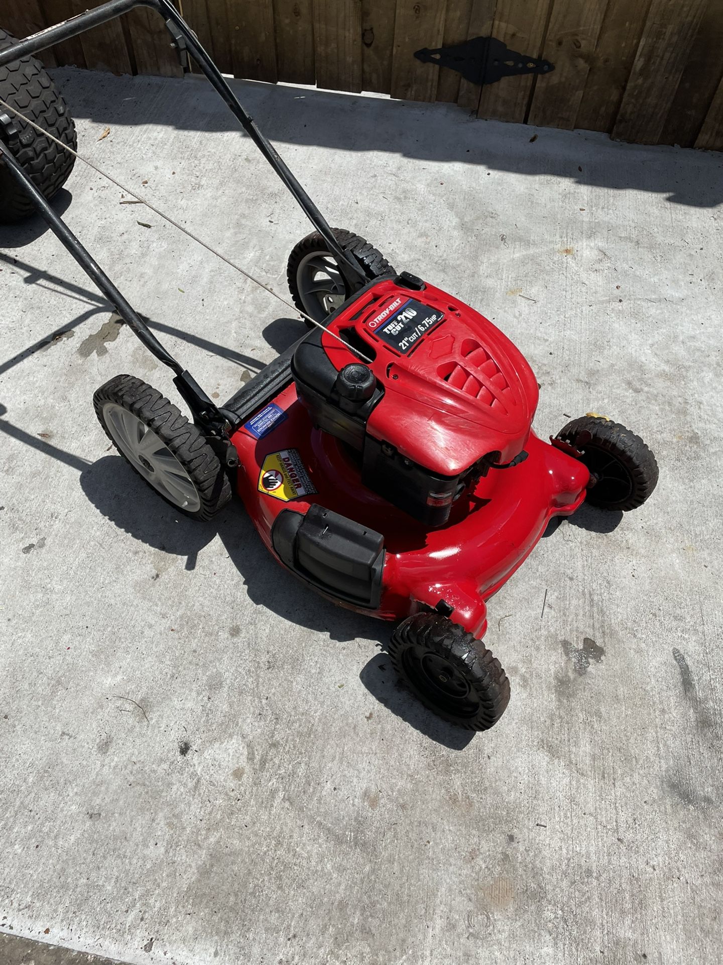 Troybilt Big Wheel Push Lawn Mower READ DESCRIPTION 