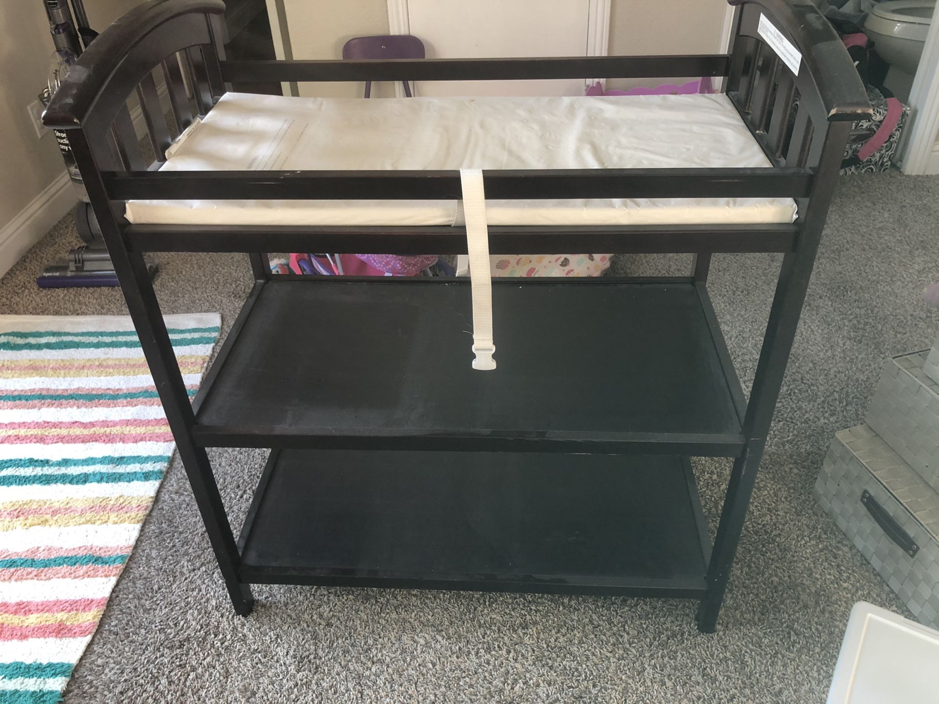 Grace changing table