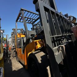 Komatsu Forklift For Sale! 5000 Lbs Capacity