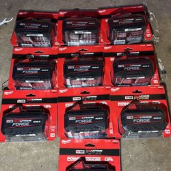 Milwaukee 8ah Forge