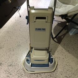 Electrolux Carpet  Shampooer 