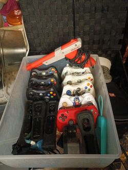 Retro Gaming Controller Treasure Chest 