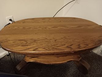 Beautiful oak coffee table