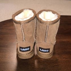 Lamo Toddler Boots
