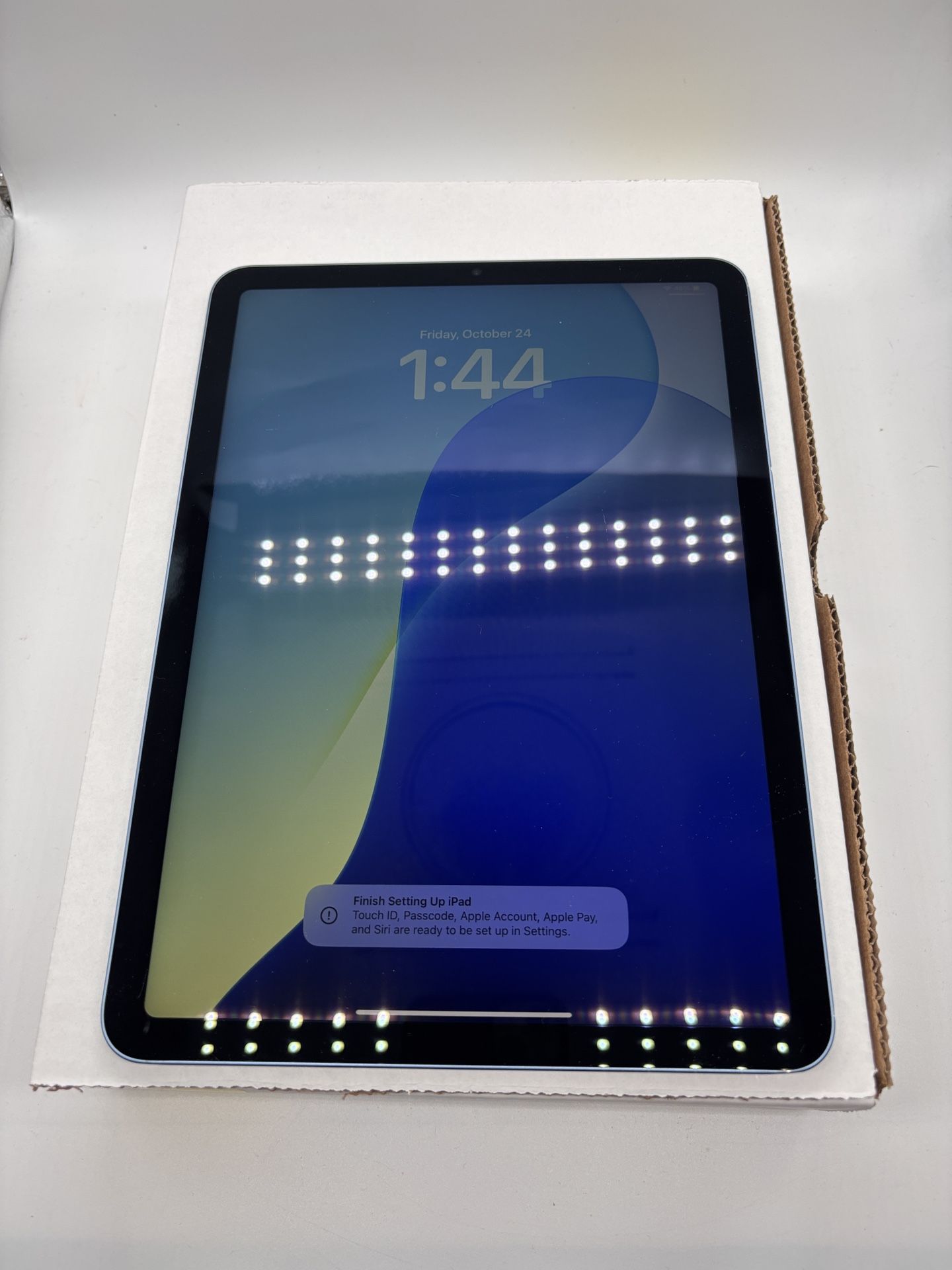 IPad Air 5th Gen Blue  10.9 Inch