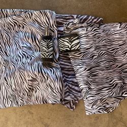 Zebra Print Bathroom 