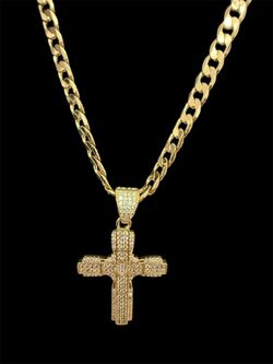 Gold plated taurish free non fading cross necklace