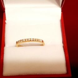 Women's Diamonds Ring w/ 18K (750) with .70 Points  Genuine Diamonds 