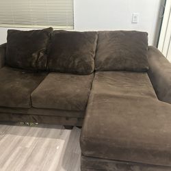 Free Couch 
