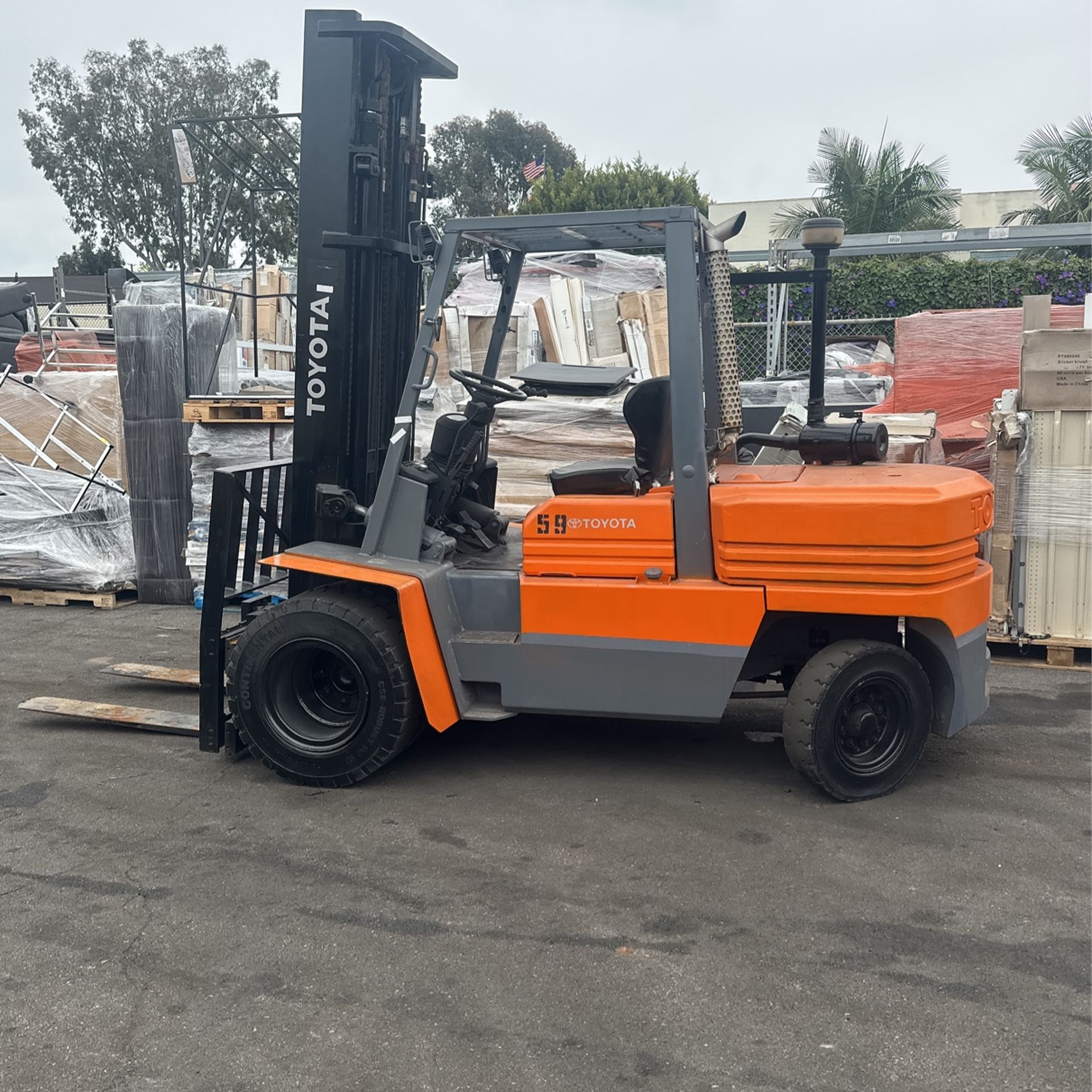 Forklift For Sale 