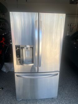 Refrigerator free