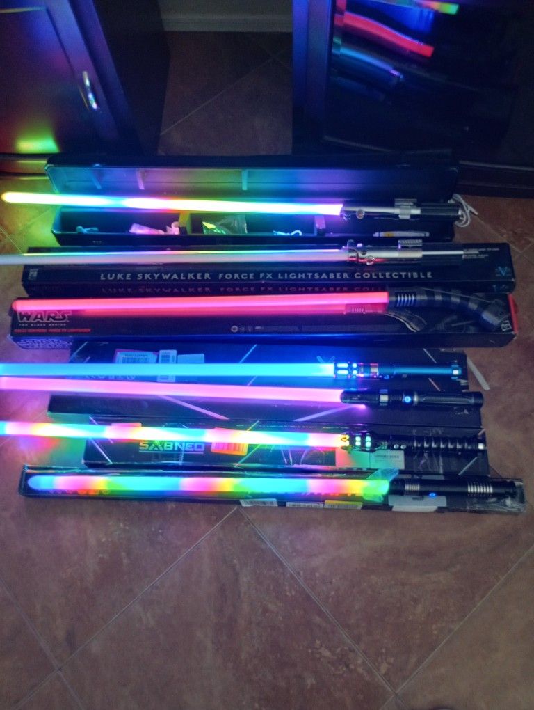 SabNeo, Custom Saber, Black Series, Master Replica And A Few Other Sabers