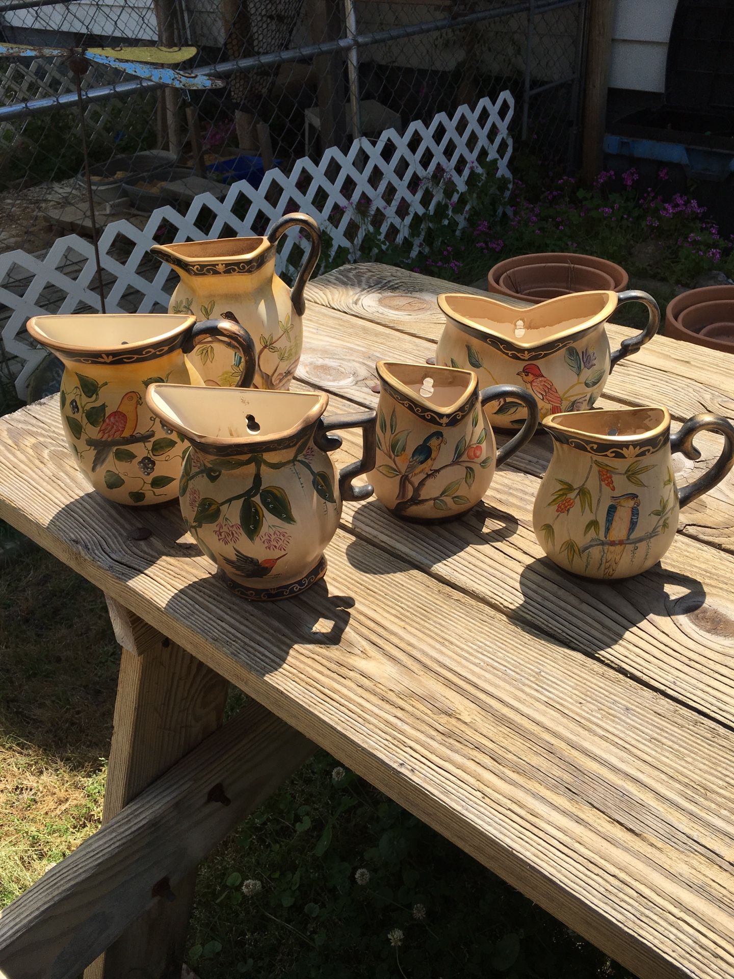 Ceramic half pots bird decor