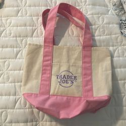 Hand Bag. Medium