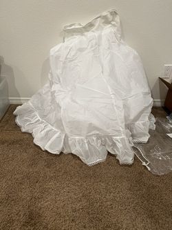 Crinolina/ Crinoline