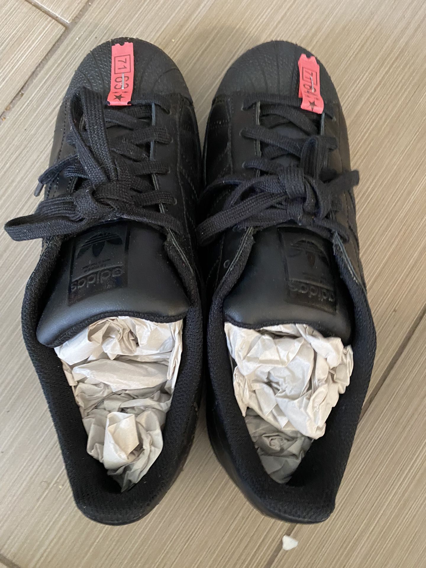 Adidas Shoes Mens 6.5 Womens 8.5