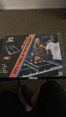 LED Light Up Mini Table Tennis Set - Black New in box