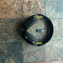 Logitech G435 Wireless Headset (ps/pc) Only 