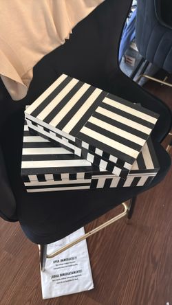 Decor Box