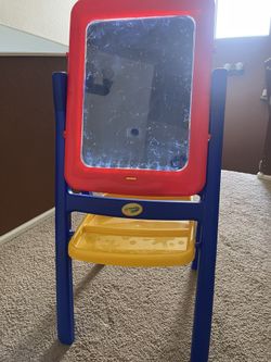 Used Crayola Glow Qwikflip 2-Sided Easel,
