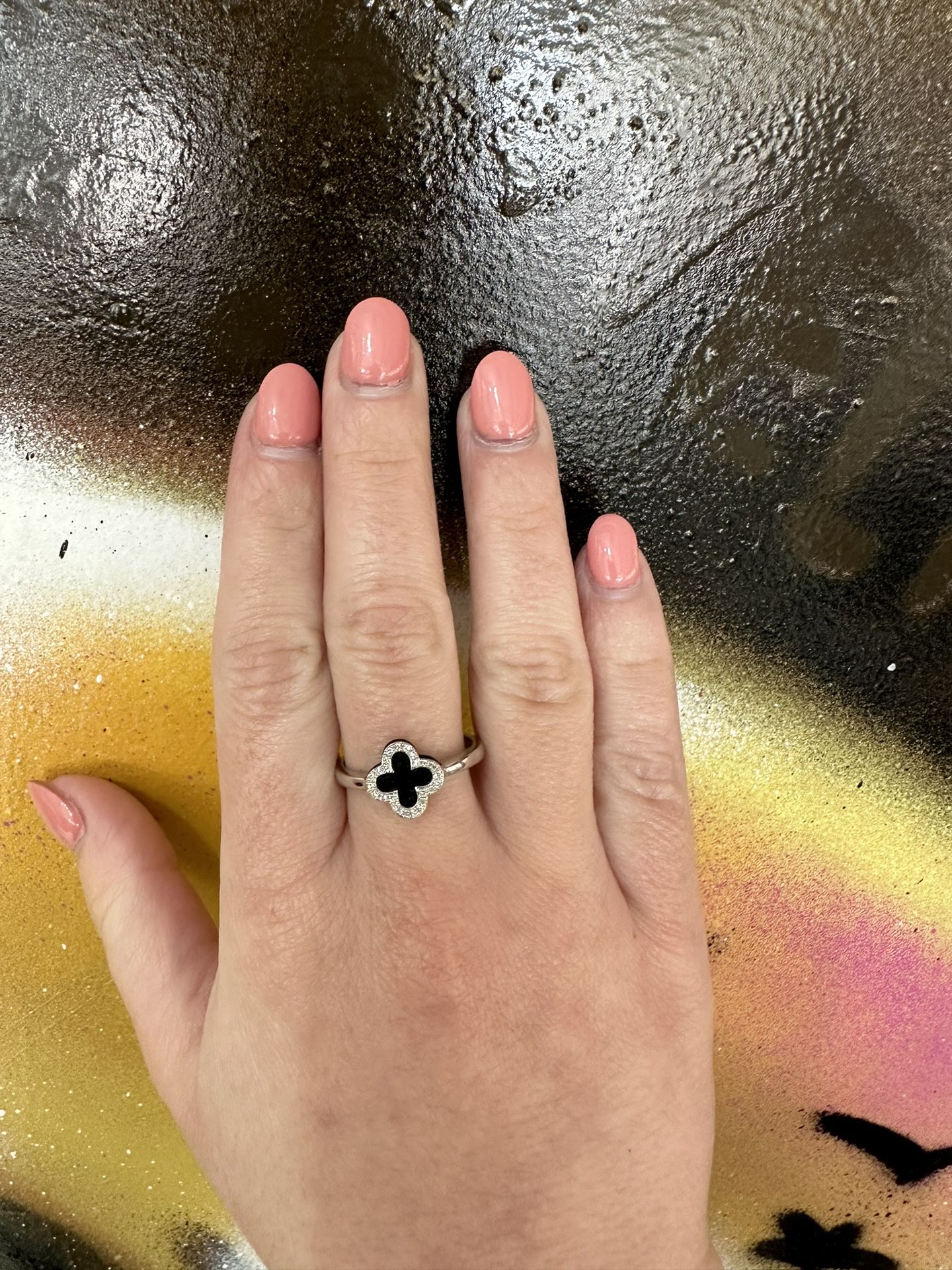 14k BLACK FLOWER DIAMOND RING